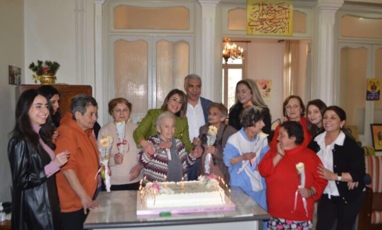 مبادرة إنسانية للنائب جميل عبود وعقليته في عيد الأم