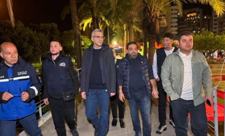 رئيس بلدية طرابلس زار مهرجان “العيد للألعاب” في حديقة الملك فهد