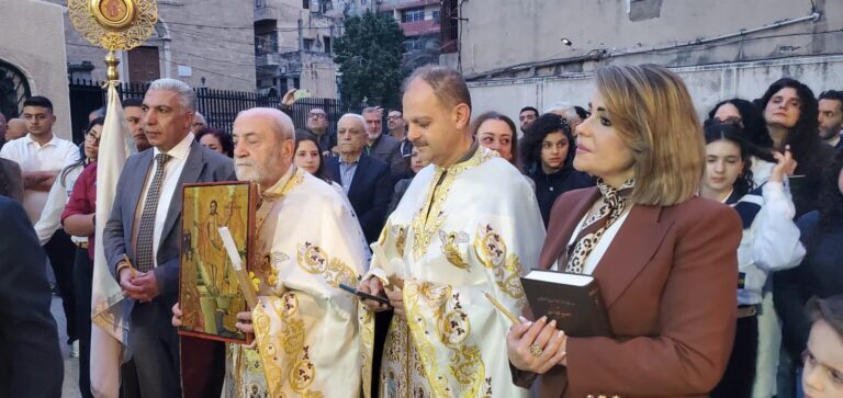 عبّود شارك في رتبة الهجمة وقداس الفصح في الزاهرية