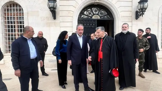 موكب البطريرك الراعي انطلق إلى قرى جزين في زيارة راعوية إنمائية