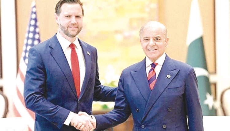 مسؤولون أمريكيون يتوجهون إلى باكستان لإجراء مفاوضات