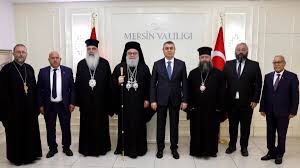 يوحنا العاشر يلتقي والي مرسين وتشديد على قيم المواطنة والانفتاح