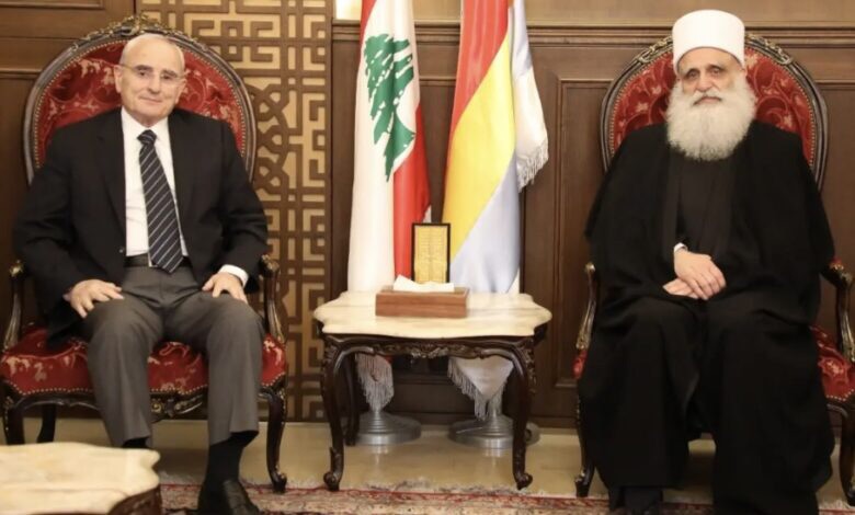 شيخ العقل استقبل وزير الدفاع: لبنان القوي بوحدته وللالتفاف حول المؤسسة الشرعية منسى: ذهابنا الى المفاوضات للسلام وليس للاستسلام والمقايضة