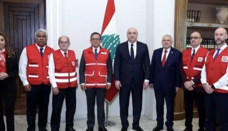 الرئيس عون امام وفد الاتحاد الدولي لجمعيات الصليب الأحمر والهلال الأحمر : إسرائيل تواصل استهداف المدنيين والمسعفين وندعو للضغط الدولي لمعرفة مصير الأسرى اللبنانيين