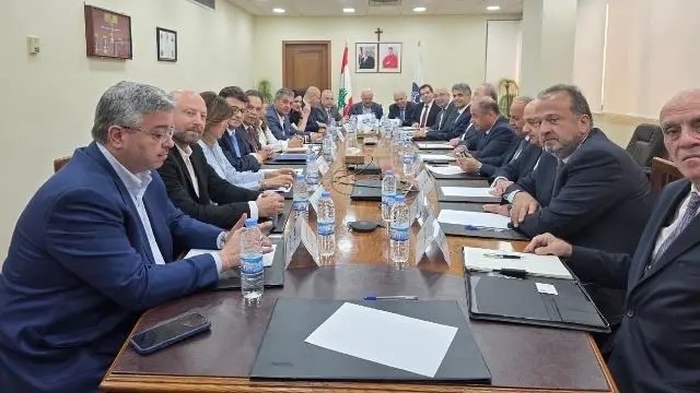 الرابطة المارونية و”التجدد للوطن”: تأييد خيار الرئيس بالمفاوضات المباشرة