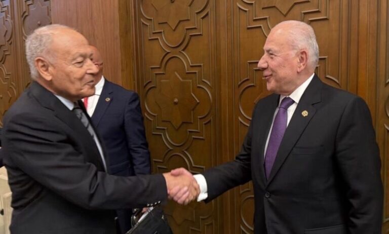دبوسي يعقد سلسلة لقاءات على هامش الإجتماع الإستثنائي لإتحاد الغرف العربية في مصر: ” لبنان يدعم توجهات الأشقاء العرب”.