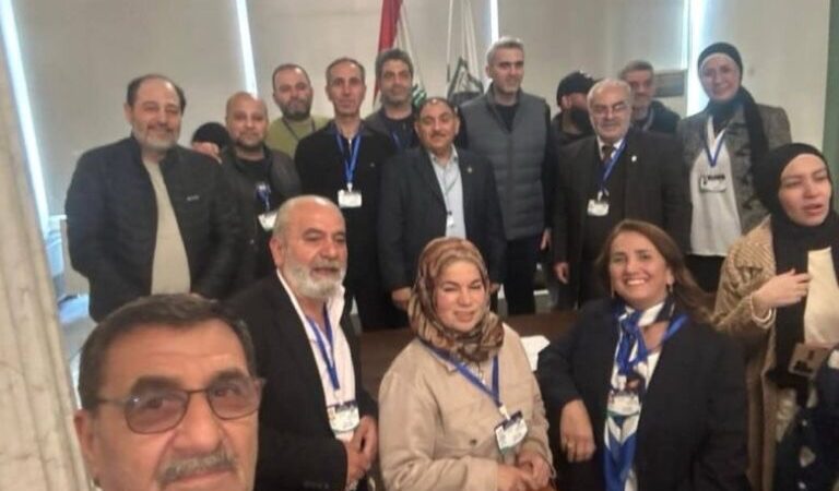 اللجنة الاجتماعية في بلدية طرابلس عقدت اجتماعها الشامل ووزعت بطاقات العضوية