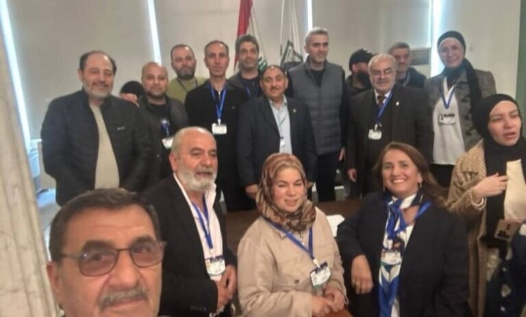 اللجنة الاجتماعية في بلدية طرابلس عقدت اجتماعها الشامل ووزعت بطاقات العضوية