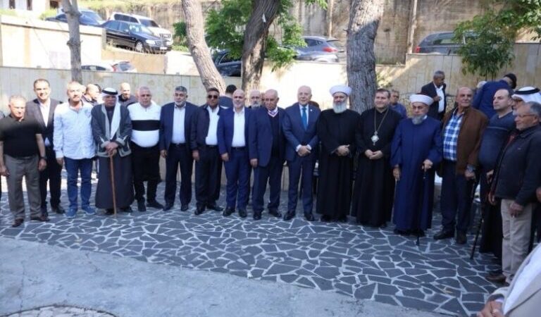 لقاء عكاري وطني جامع تكريما لرئيس غرفة طرابلس الكبرى توفيق دبوسي في دارة آل ضاهر عكار – برج العرب