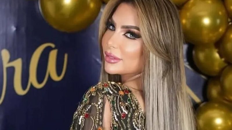 صوّرت سائقها عارياً.. الإعلامية المصرية تخضع للتحقيق!