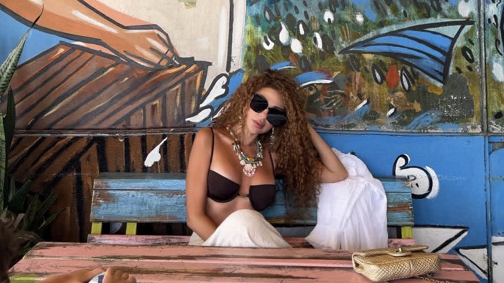 ميريام فارس تستمع بوقتها