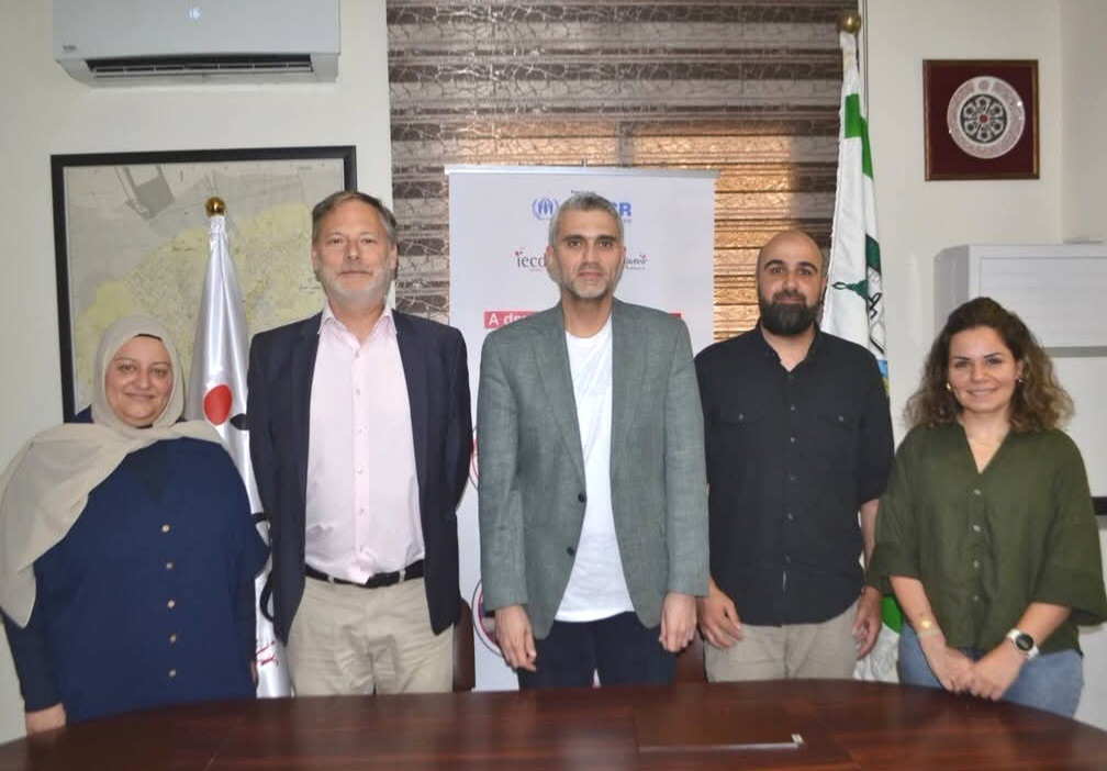 مذكرة تفاهم في مجال تنفيذ برامج التدريبات المهنية المعجّلة بين بلدية طرابلس وجمعية خادمي الغد
