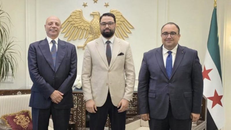 هاشمية يبحث مع القائم بالأعمال السوري تعزيز التعاون