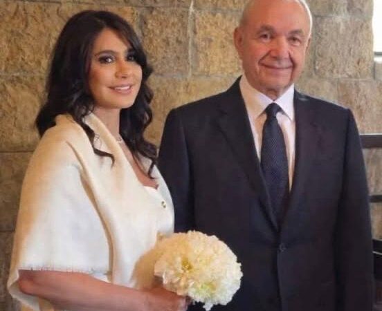 الوزير الياس المر يدخل القفص الذهبي مجددا.. وهذه هي هوية العروس
