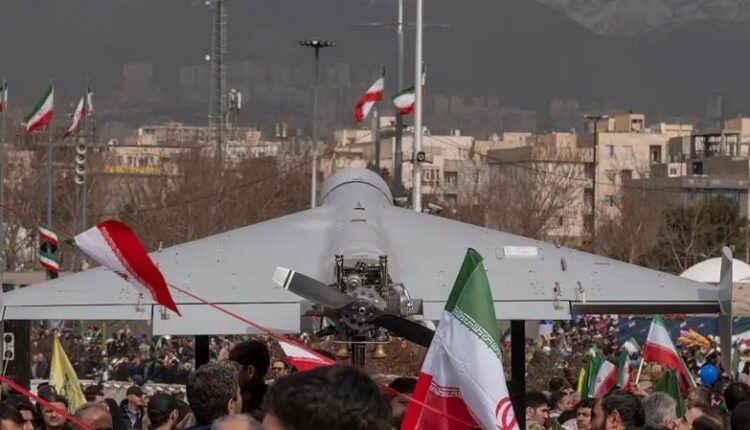 الجيش الأميركي يسقط مسيّرتين إيرانيتين مع دخول الحرب يومها المئة