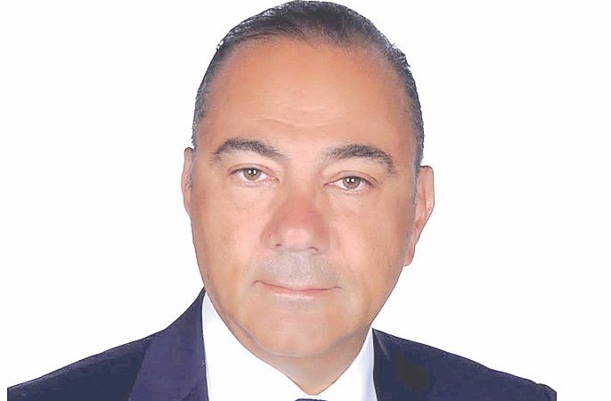 خلف: الودائع لا تُستردّ بالشعارات بل بخطةٍ واضحة ولا يمكن إلغاء الديون بكلمة