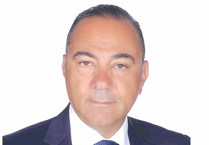 خلف: الودائع لا تُستردّ بالشعارات بل بخطةٍ واضحة ولا يمكن إلغاء الديون بكلمة