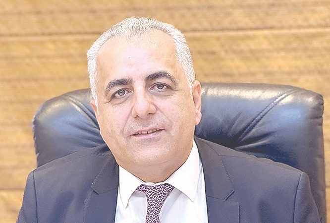 كركي يرأس اجتماع لجنة دراسة الأكلاف الاستشفائية والطبية