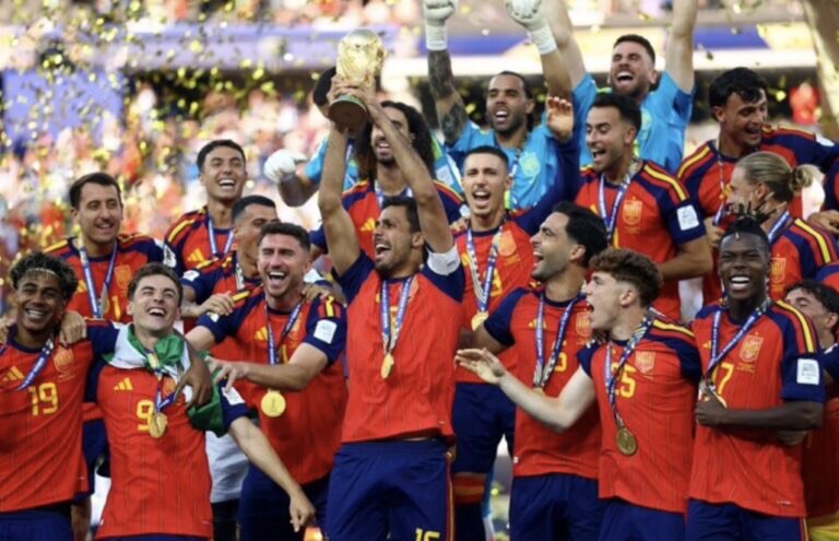 إسبانيا تحصد لقب كأس العالم 2026 بعد فوز مُثير على الأرجنتين&nbsp;