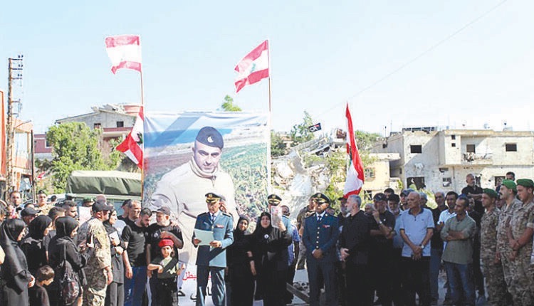 قيادة الجيش شيعت وأهالي فرون الرقيب الأول الشهيد أحمد خليل