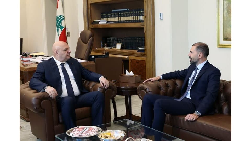 الرئيس عون بحث مع النائب الخير نتائج زيارته روما واتفاق الإطار والعفو العام وقضية الشاب خالد ملص المخطوف في أوستراليا