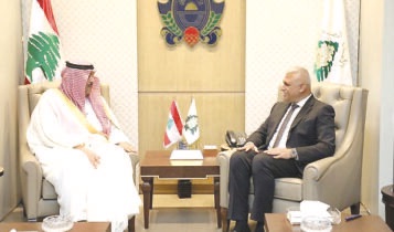 اللواء شقير بحث مع الدوسري تعزيز التنسيق مع السفارة السعودية
