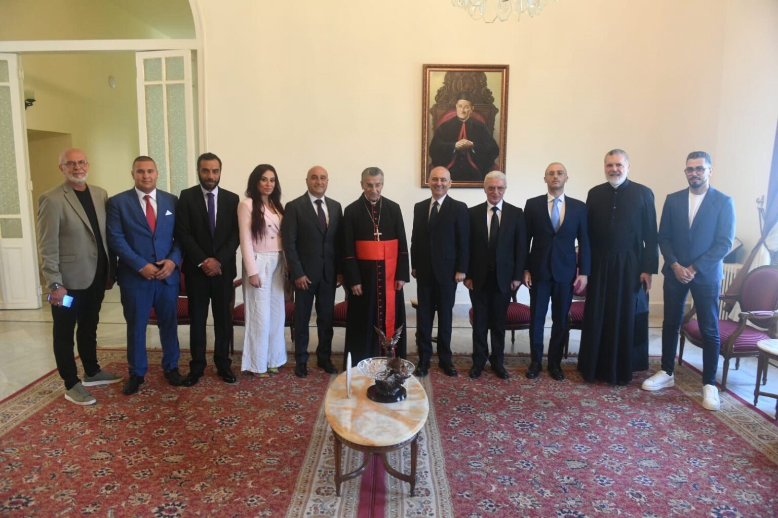 استقبل للبطريرك الماروني الكاردينال مار بشارة بطرس الراعي، في الصرح البطريركي في الديمان، رئيس «حركة التغيير» المحامي إيلي محفوض،