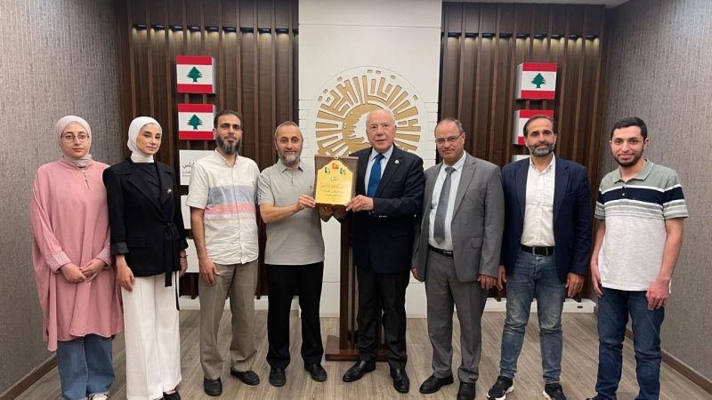 دبوسي يلتقي وفداً من المعهد العالي للدكتوراه..