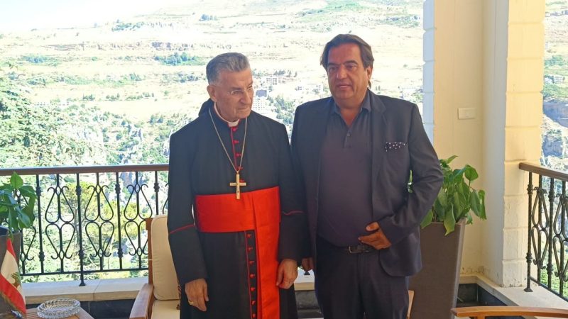استقبل البطريرك الماروني الكاردينال مار بشارة بطرس الراعي صباحا في الديمان المحامي ميشال الحاج