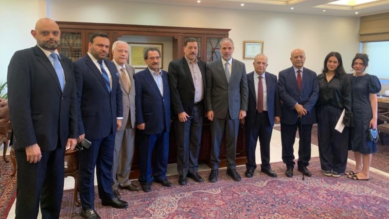 رئيس المؤتمر الشعبي اللبناني يلتقي نقيب المحامين في بيروت على رأس وفد من المؤتمر وآل حديد