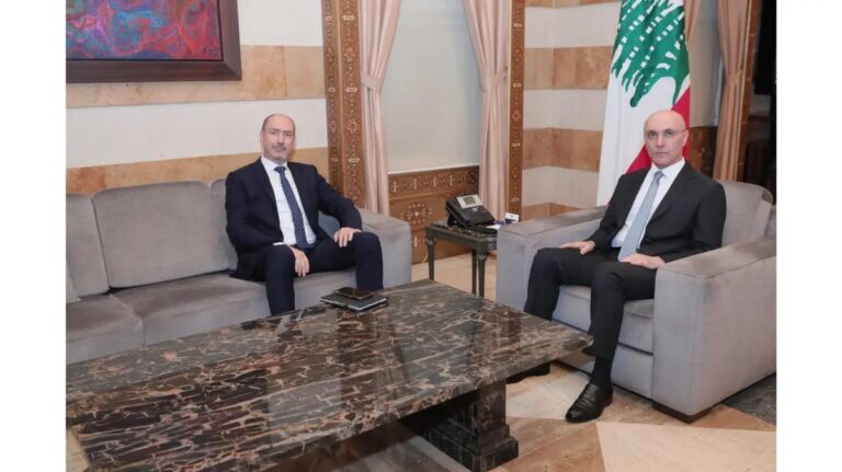 الحجار استقبل عطية وعرض مع ضو الأوضاع في الجنوب&nbsp;