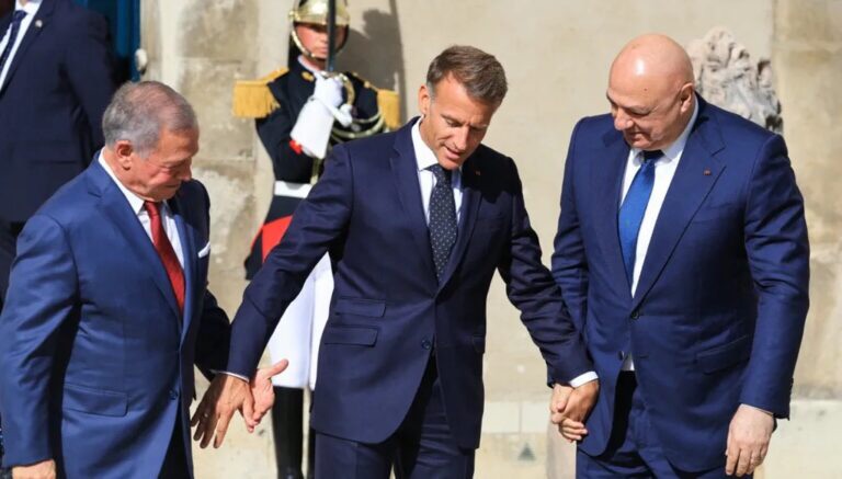 اجتماع ثلاثي بين عون وعبدالله الثاني وماكرون دعماً لجهود لبنان لضمان أمنه وتعزيز سيادته&nbsp;