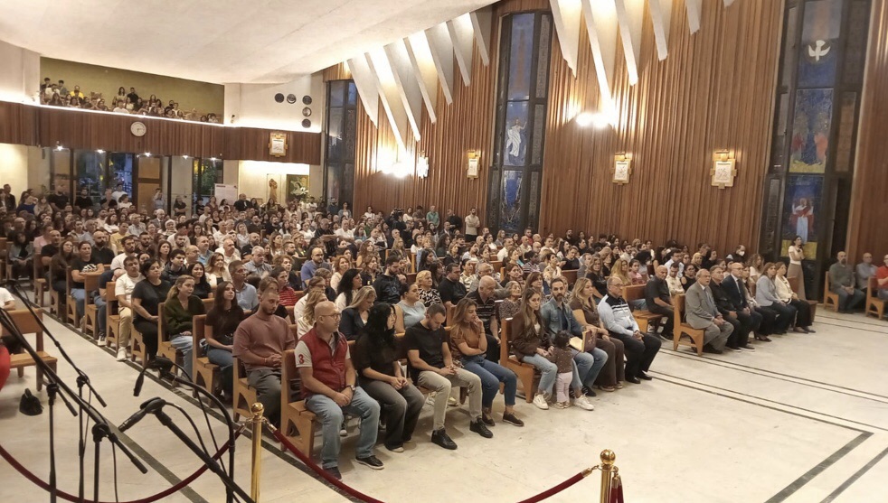 مصرف الإسكان يقيم قداساً إلهياً على نية شفاء قداسة البابا&nbsp;