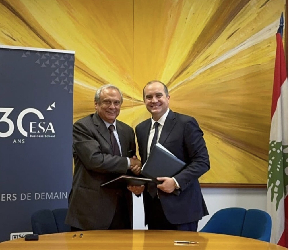 مذكّرة تفاهم بين مصرف الإسكان والمعهد العالي للأعمال ESA&nbsp;