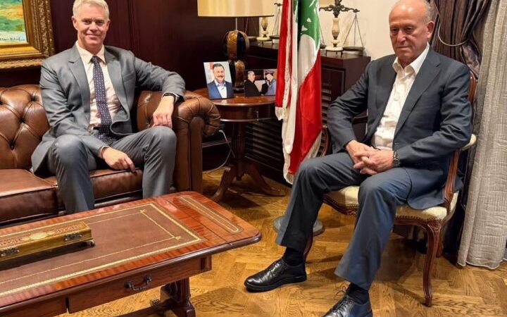 سُعدت اليوم باستقبال سفير أستراليا الجديد في لبنان، توم ويلسون، وبحثنا الأوضاع في لبنان والمنطقة، وأوضاع اللبنانيين في أستراليا، ودورهم في تعزيز العلاقات بين البلدين.