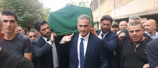 طرابلس شيعت زوجة النائب السابق الأحدب منى المنلا في مأتم مهيب
