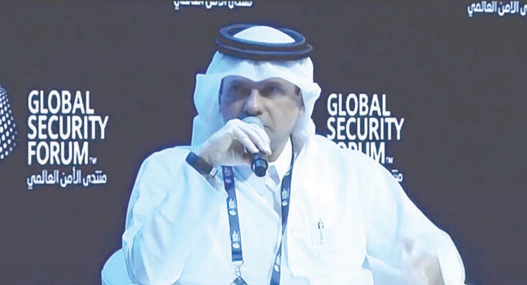 قطر تعلن عن إنشاء مركز دفاعي لتعزيز قدراتها قريباً